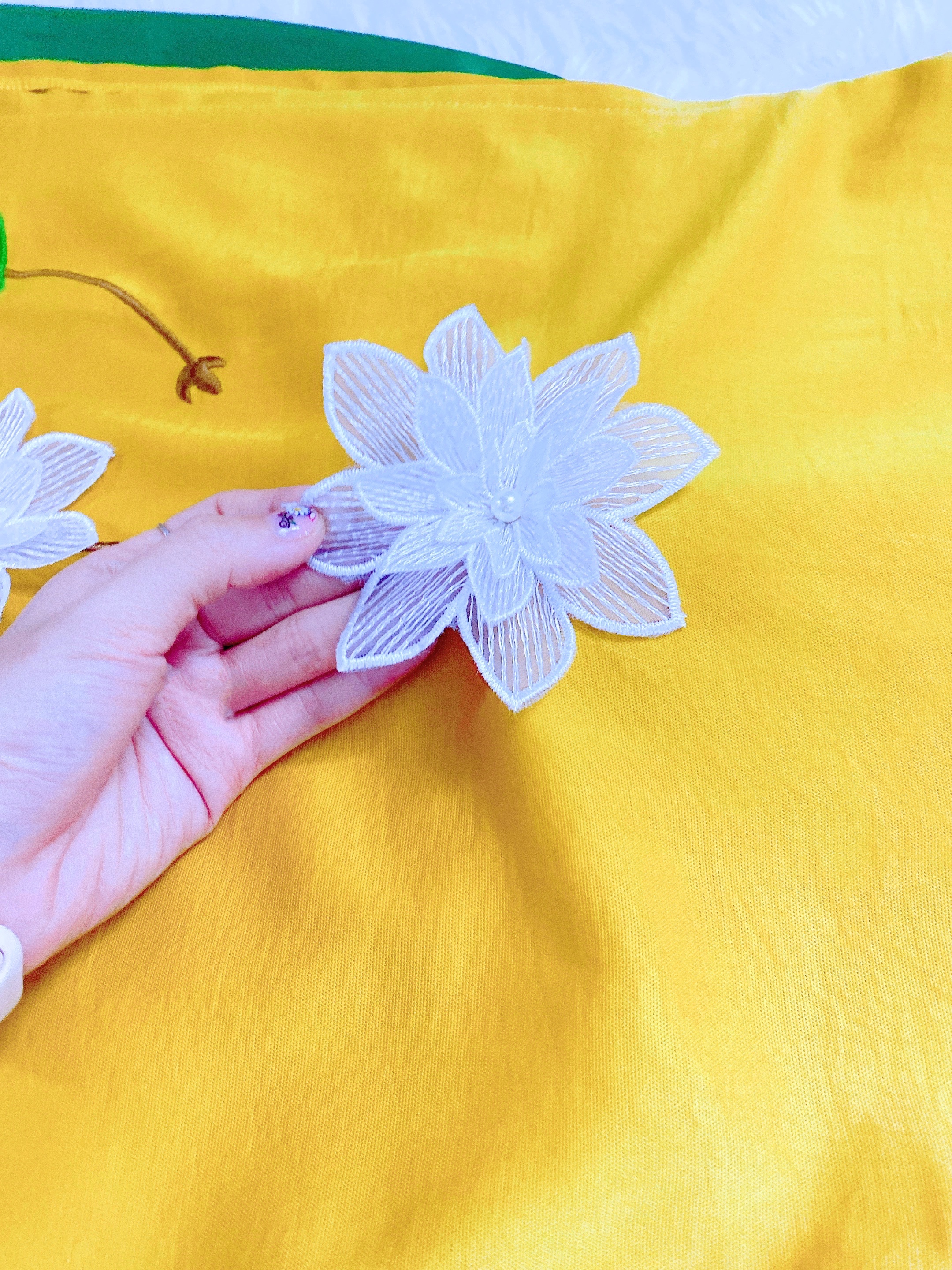 ♥️Áo Dài Nữ Hoa Sen Thêu Vàng Kèm Quần Thiết Kế Cao Cấp