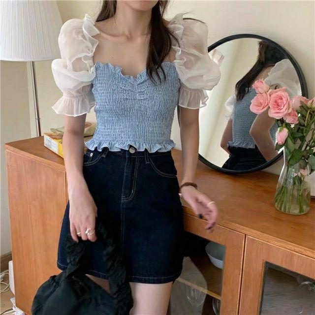 (SẴN) Áo croptop cổ vuông tay voan trắng