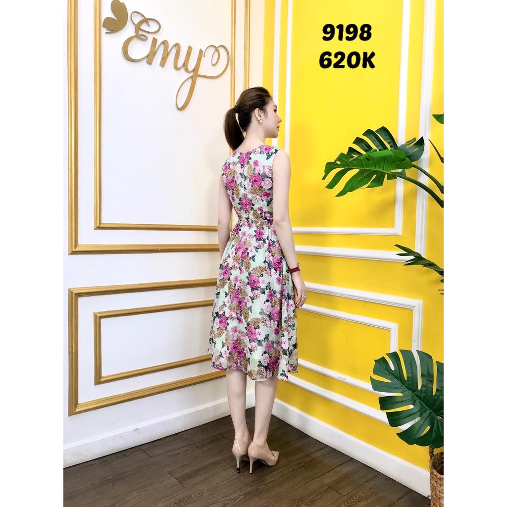 Đầm EMY EM9198 Cổ V Sát Nách