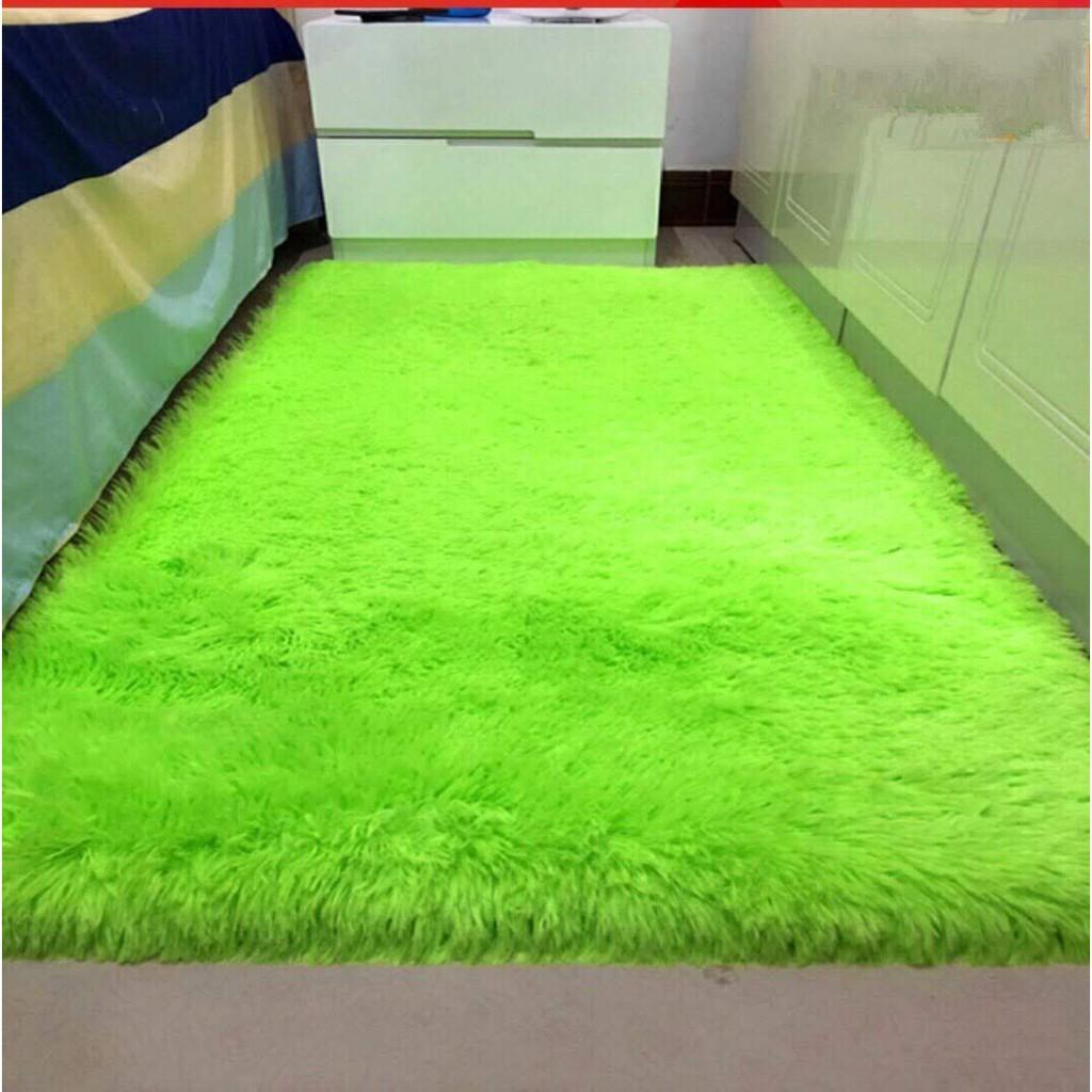 Thảm lông trải sàn--