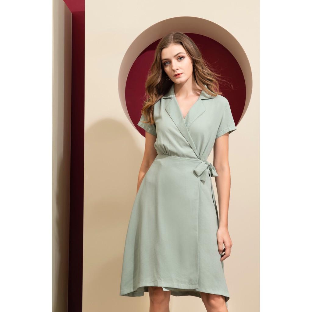 Đầm MNG cổ vest