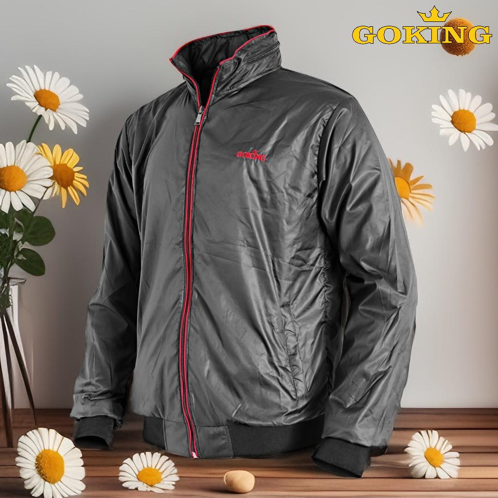 Áo Khoác Gió Cách Nhiệt Goking Có Mũ, Form Unisex Cho Nam Nữ. Ngoài Vải Dù, Trong Lót Vải Cào Cách Nhiệt. 3 Túi To Rộng, Phối Viền Siêu Đẹp. - Xám - Xxl