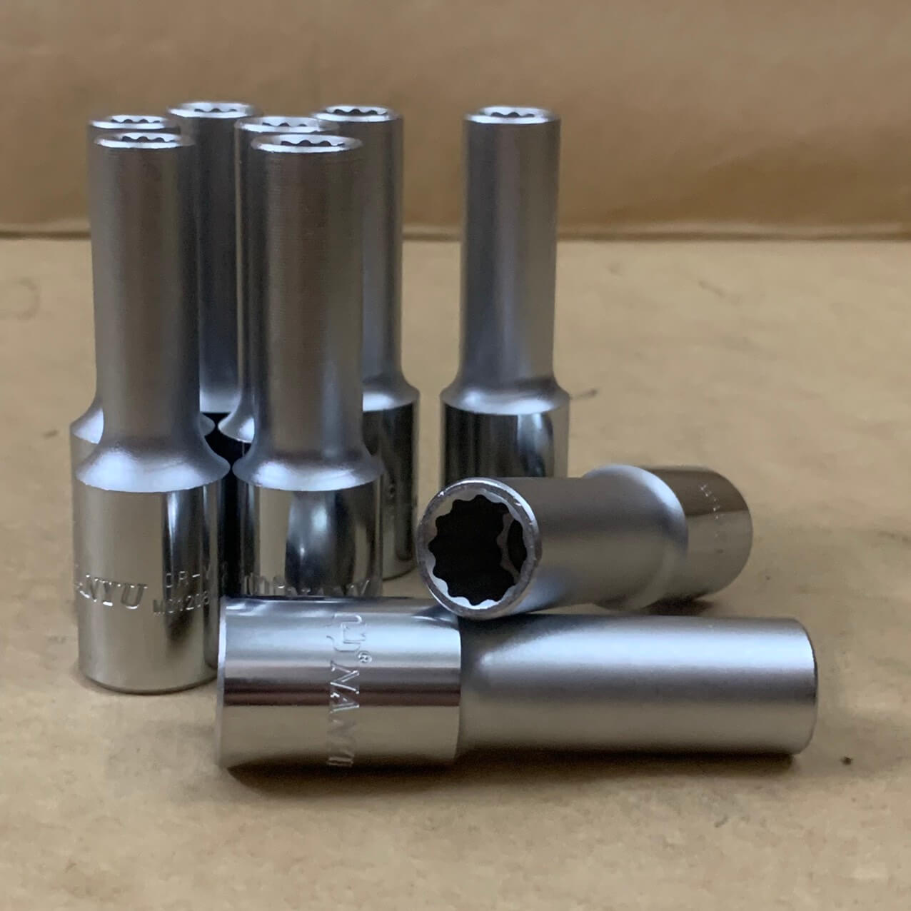 Đầu khẩu Hoa Thị ½ , Loại Dài, Chuyên tháo mở ốc mặt máy, nắp quy lát dòng xe Toyota đời mới