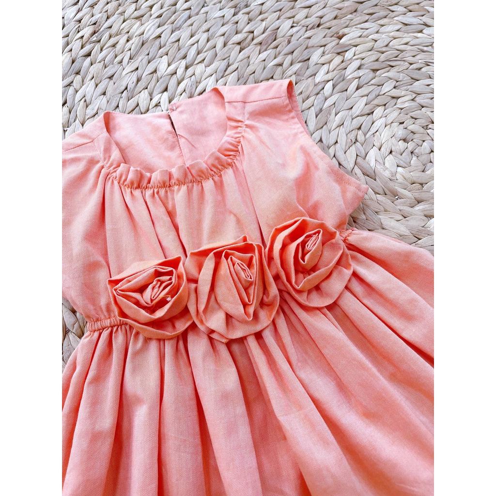 Váy Đầm Bé Gái Màu Cam Ba Bông Hoa SoraChan - M036