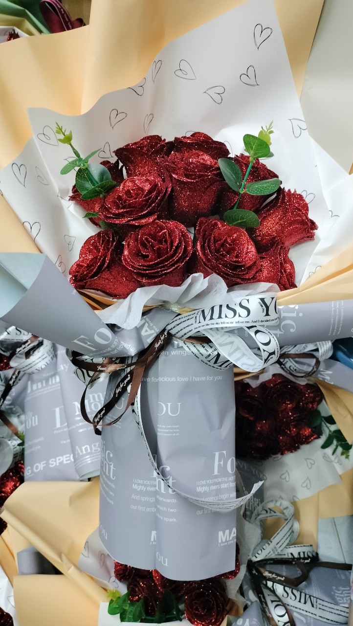 Bó Hoa Hồng Nhũ Kim Tuyến Lấp Lánh Quà Tặng Người Thương Dịp Valentine, 8/3, 20/10 (Kèm Thiệp, Túi Xách, Giấy Gói Màu Ngẫu Nhiên)