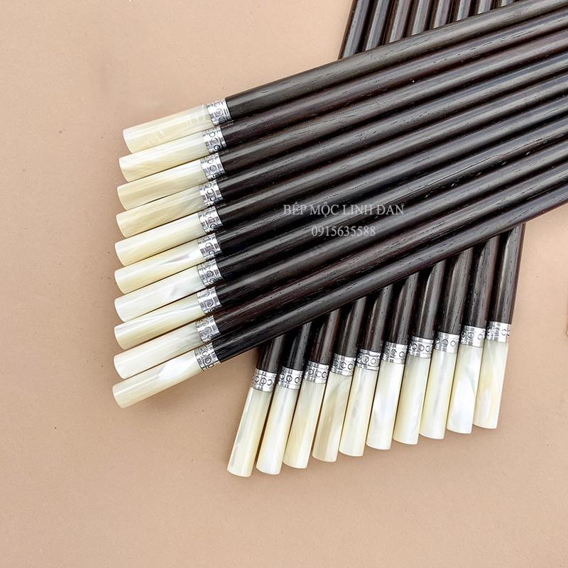 Đũa Cao Cấp Gỗ Trắc Đầu Ốc Biển Đai Bạc HAHANCO Bộ 10 Đôi Tròn