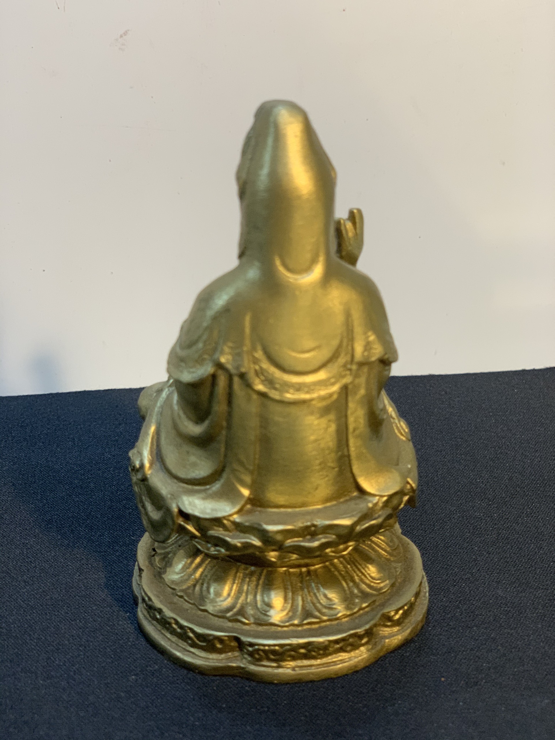 Tượng quan thế âm để xe oto cao 10cm