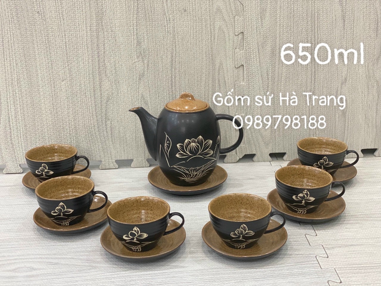 Bộ trà gốm sứ Bát Tràng cao cấp khắc thủ công hoạ tiết sen chuồn dung tích 650ml