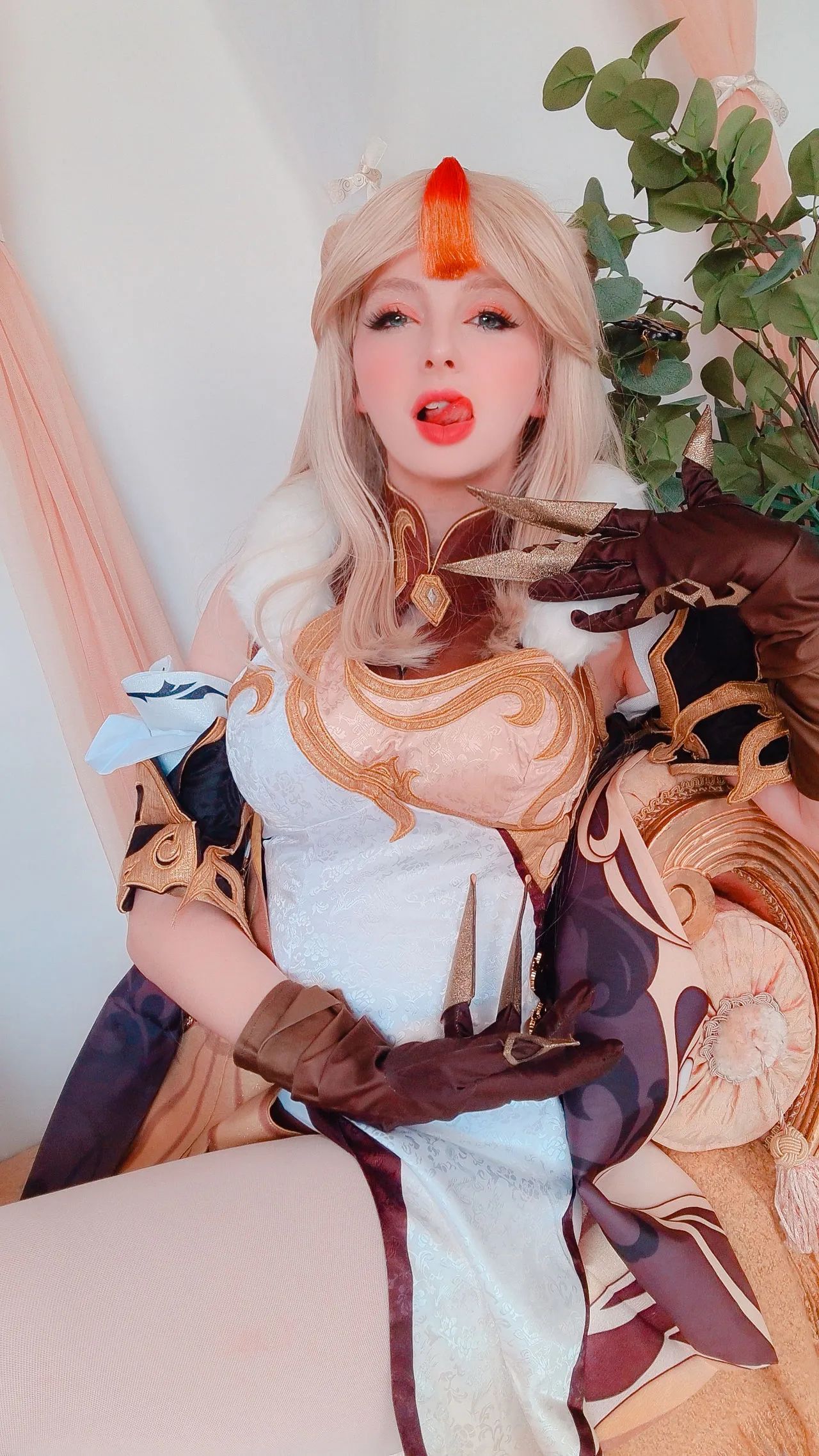 hình cosplay chapter 366 50