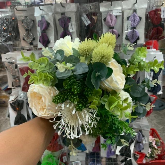 Phụ kiện cưới Giang - hoa cầm tay cô dâu mẫu mới 2/2019