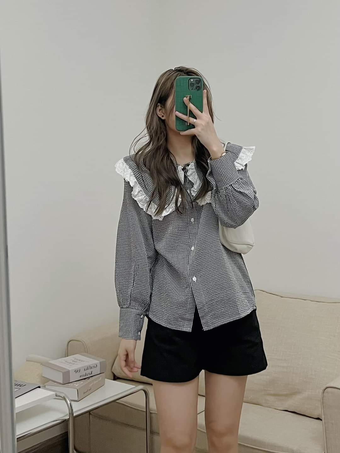 Áo sơ mi caro tay dài cổ bèo viền trắng ulzzang hàn quốc