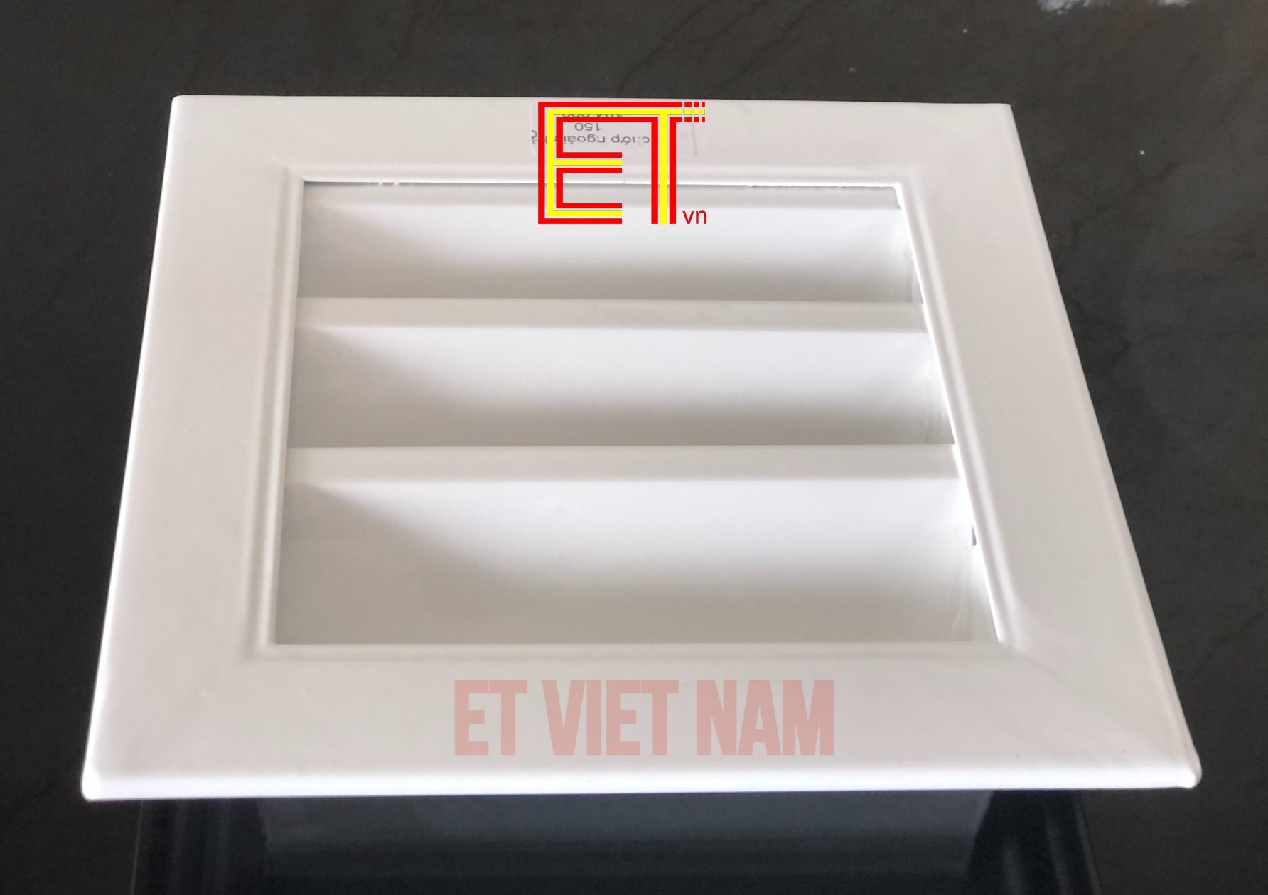 Mặt chớp che mưa, Mặt thoáng che mưa, Cửa gió, Louver  TNN 200 chống CHUỘT - MUỖI, chất liệu nhôm định hình sơn tĩnh điện siêu đẹp