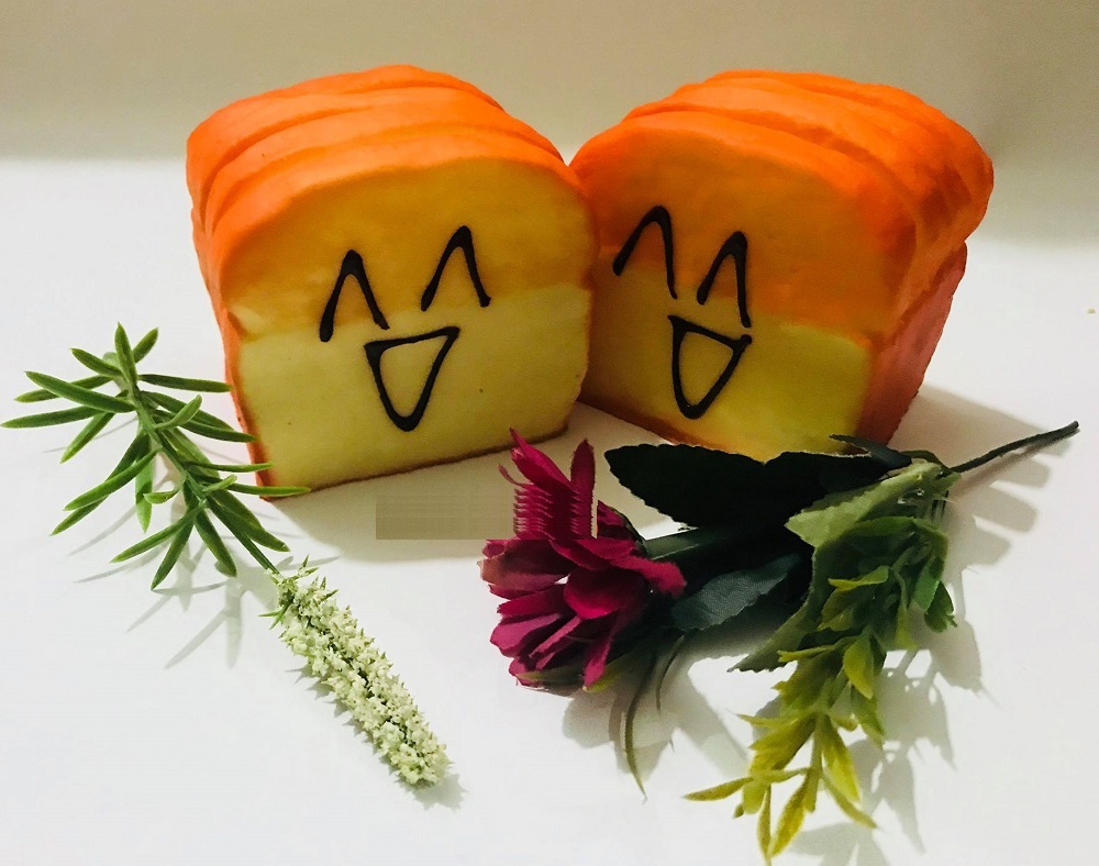 Squishy Bánh Mỳ Gối Thơm Mềm Thích Ơi Là Thích