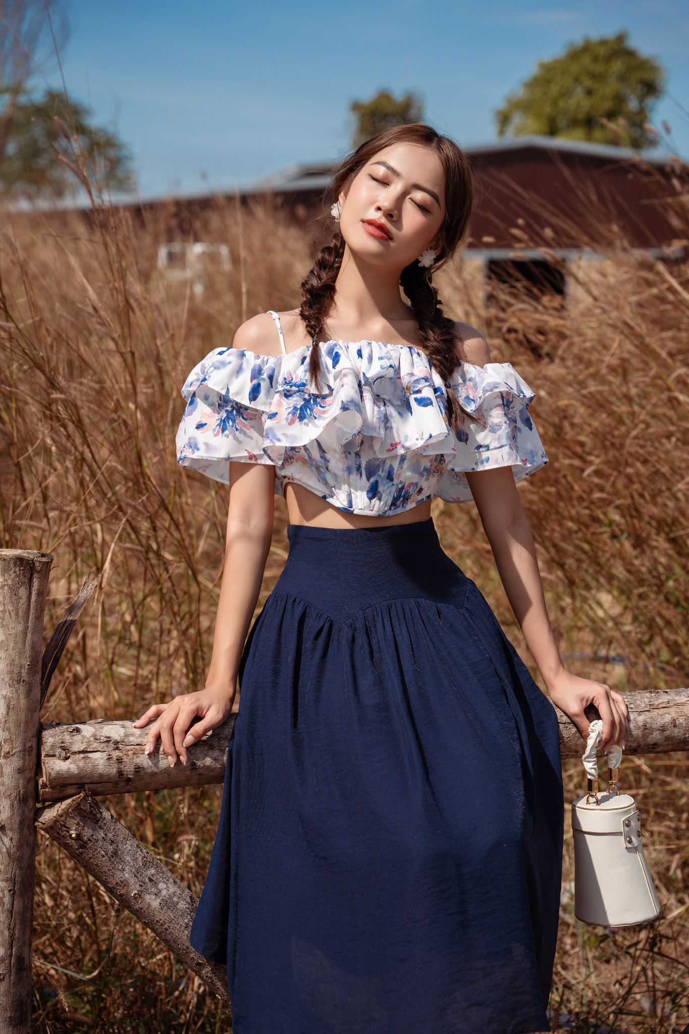 OLV - Áo Parthea Off Shoulder Top