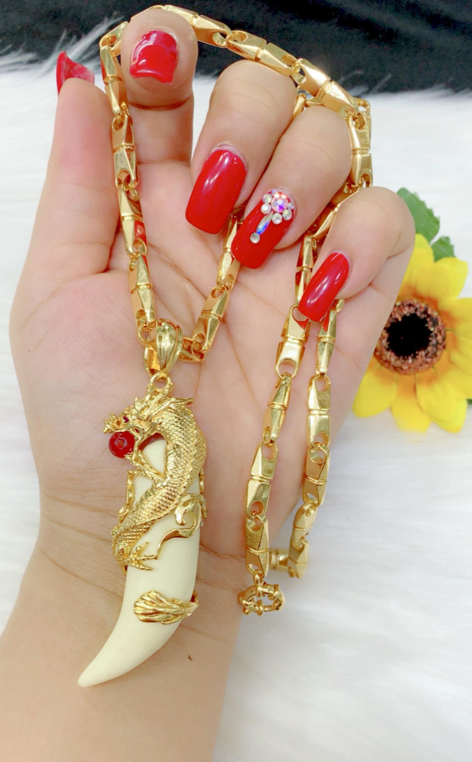 Dây chuyền nam mặt rồng ngậm ngọc mạ vàng 24K EKPM134