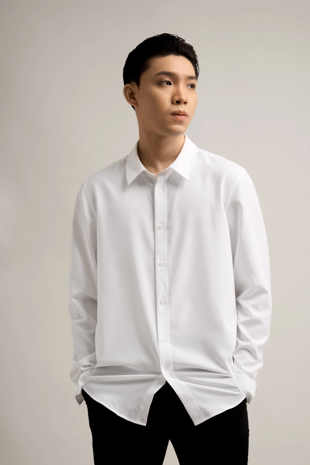 Áo Sơ Mi ROUTINE Tay Dài Sợi Coffee Cổ Gài Nút Trơn Form Fitted (3 màu) - 10F23SHL090 | LASTORE MENSWEAR