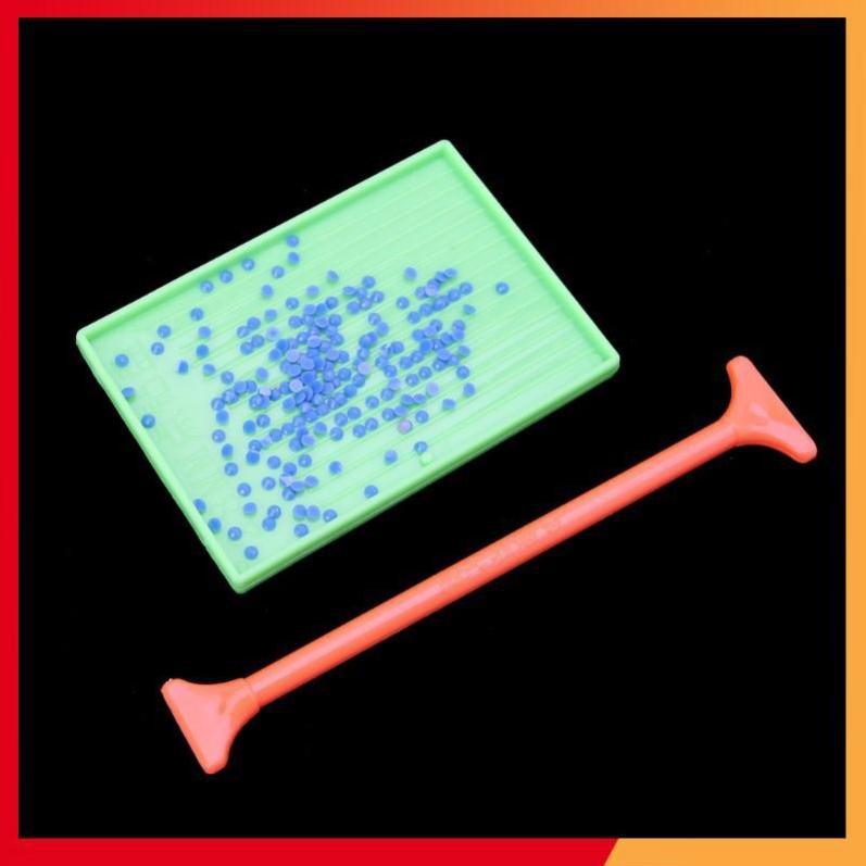 5 Khay chuyên dụng làm tranh đính đá