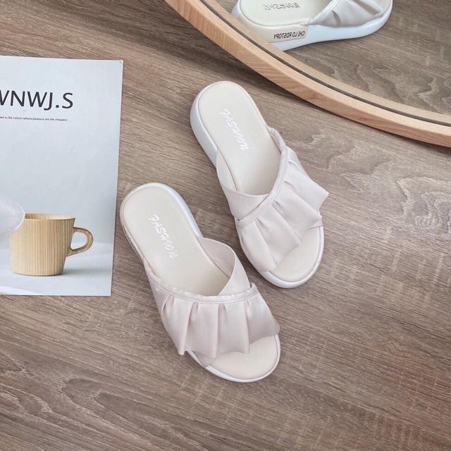 Giày sandal viền tráng gương đế dày