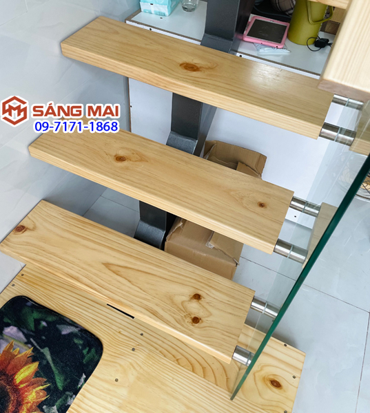 Sơn lót gỗ - Sơn lau gỗ gốc nước: dễ sử dụng, không độc hại, an toàn cho sức khoẻ