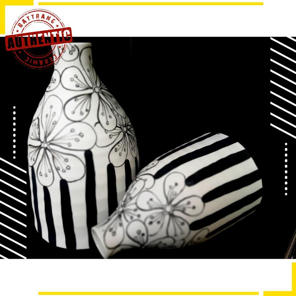 Bình cắm hoa/ bình trang trí-họa tiết vẽ hoa đen trắng sản xuất tại xưởng gốm Authentic bat tràng