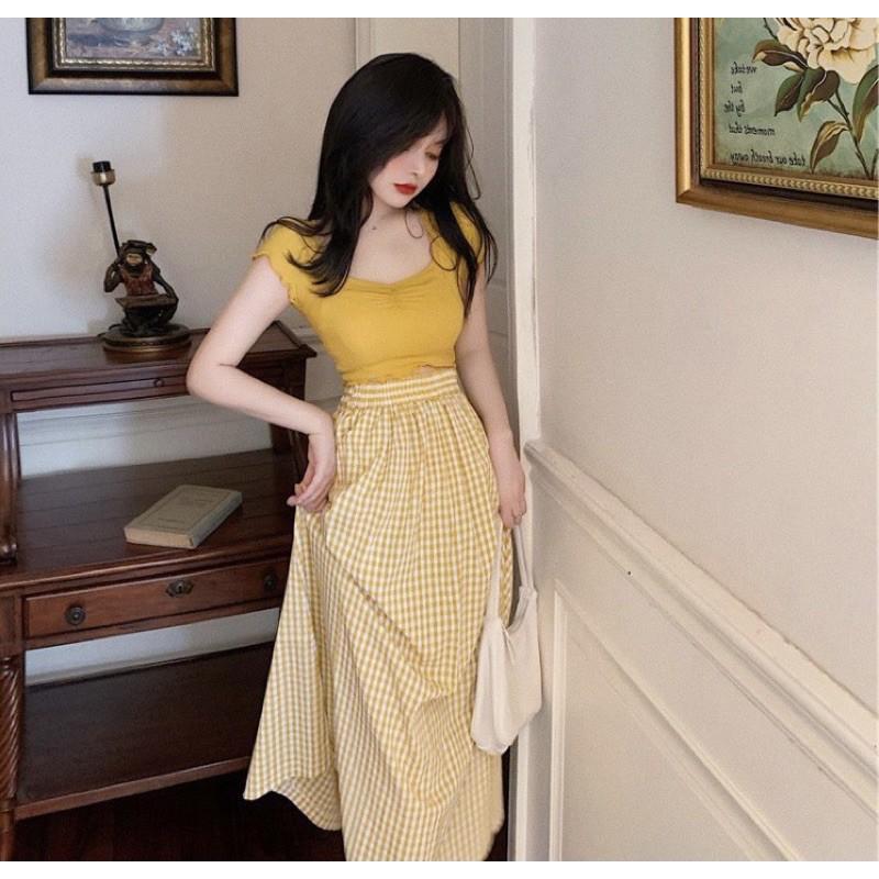 Set áo thun croptop phối váy caro xoè, Set tiểu thư cao cấp