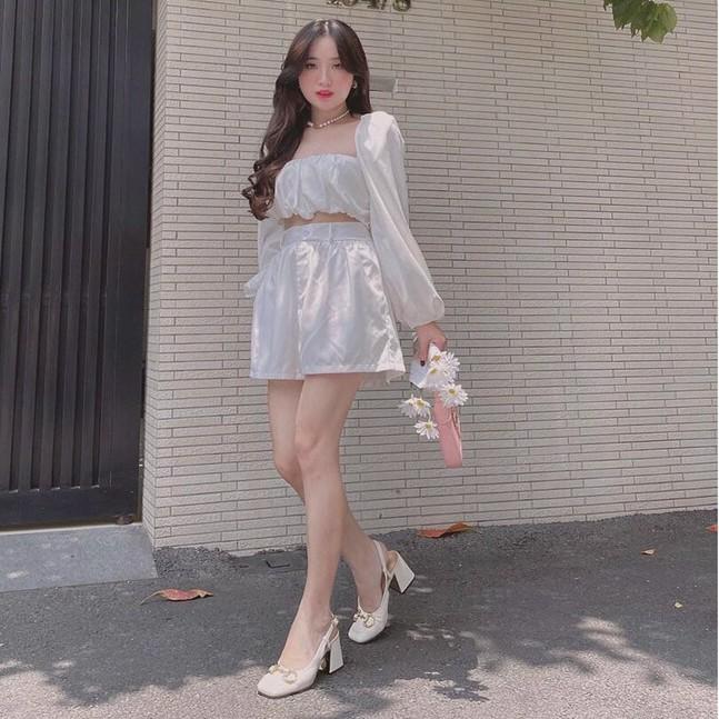 Set bộ áo croptop quần đùi siêu cute cho nàng dễ thương dạo phố Zashopp