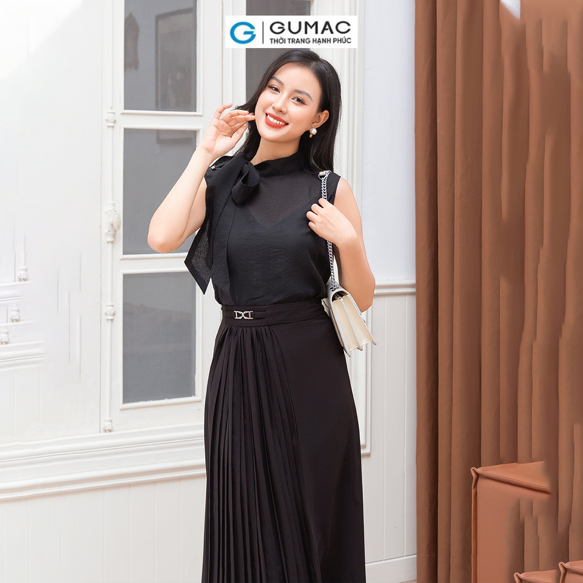 Chân váy A phối dập ly thời trang GUMAC VD10014