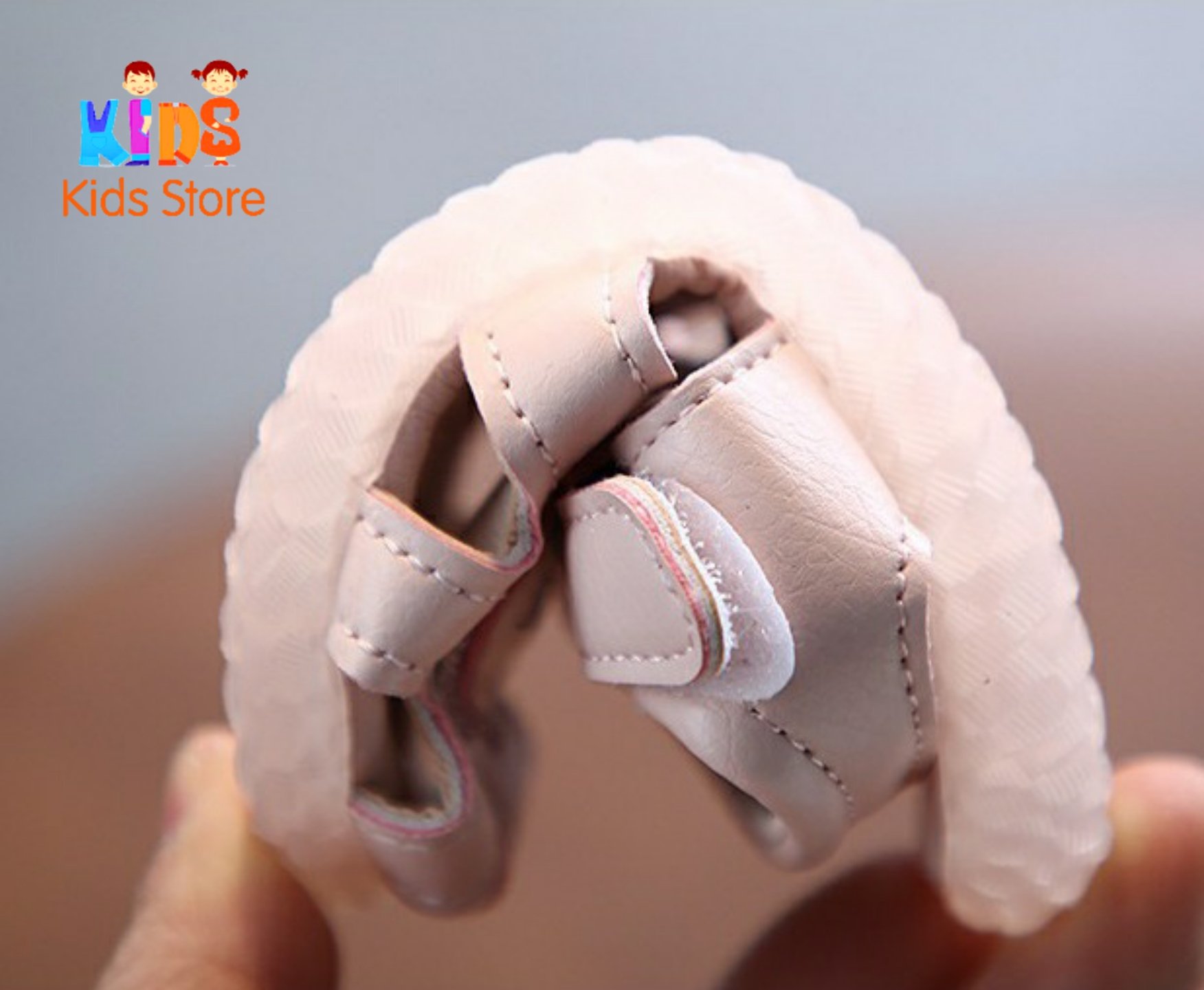 Sandal Bé Gái Đế Mềm Chống Trơn Hot Trend 2021 màu hồng