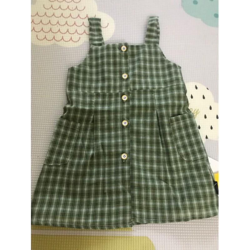 Váy 2 dây họa tiết caro cúc mở hàng Quảng Châu cao cấp cho bé