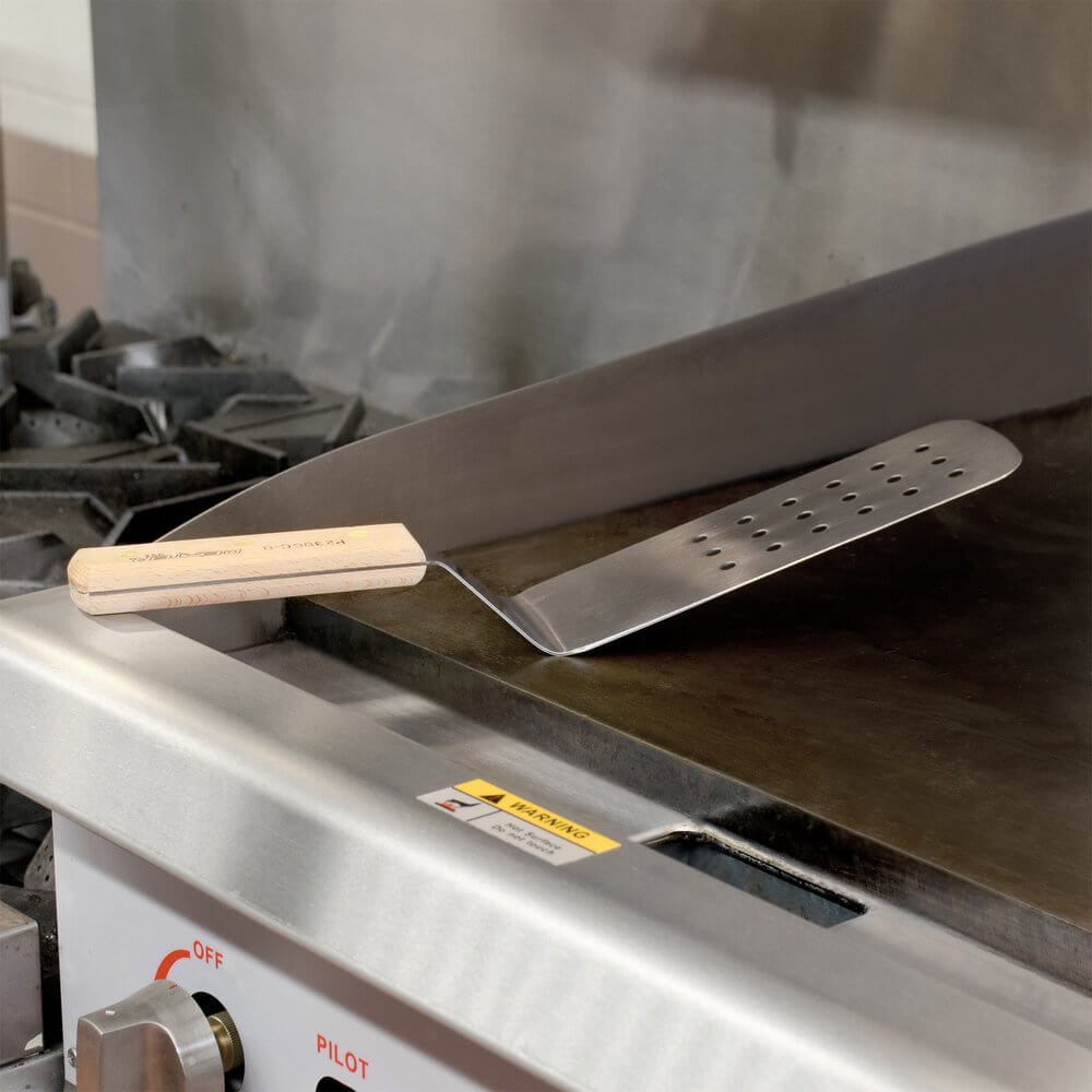 Xẻng Xúc Thịt Nướng BBQ, Chiên Rán Chảo Nướng Phẳng, Thép High Carbon Cao Cấp, Mặt Lỗ 203 mm x 75 mm Chuôi Gỗ, Chính Hãng Mỹ Dexter USA