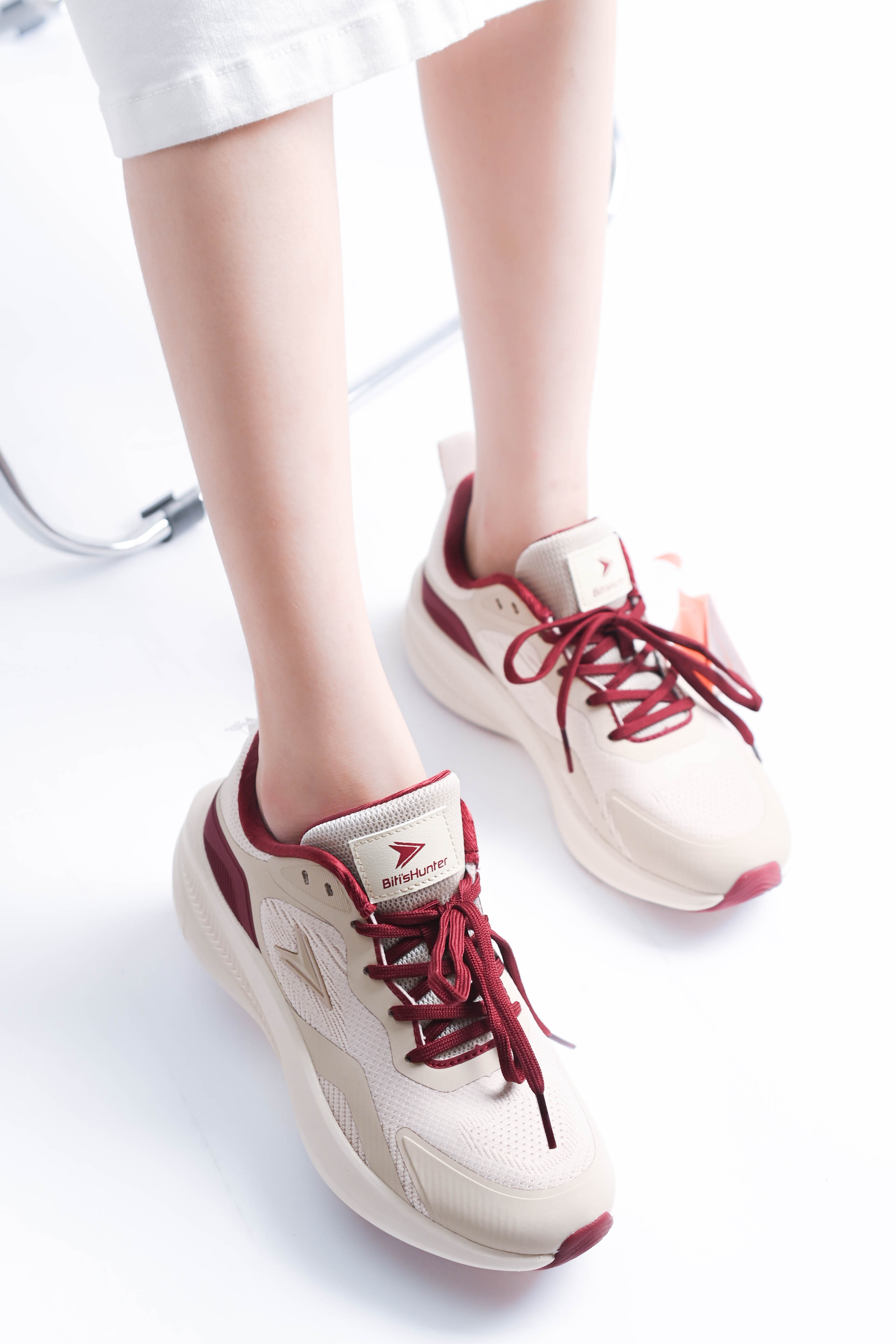Giày thể thao Bitis Hunter nữ (35-39) 869k