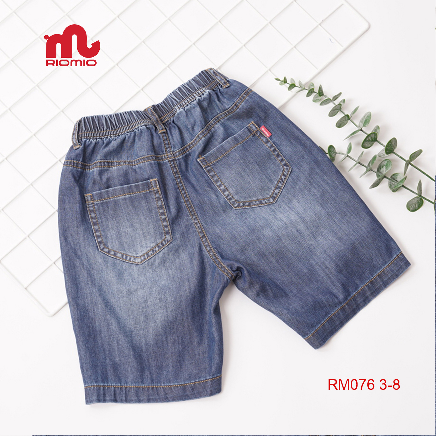 Quần short jean bé trai Riomio Chất liệu 100% cotton jean, thấm hút mồ hôi, hand feel mềm mịn- RM076