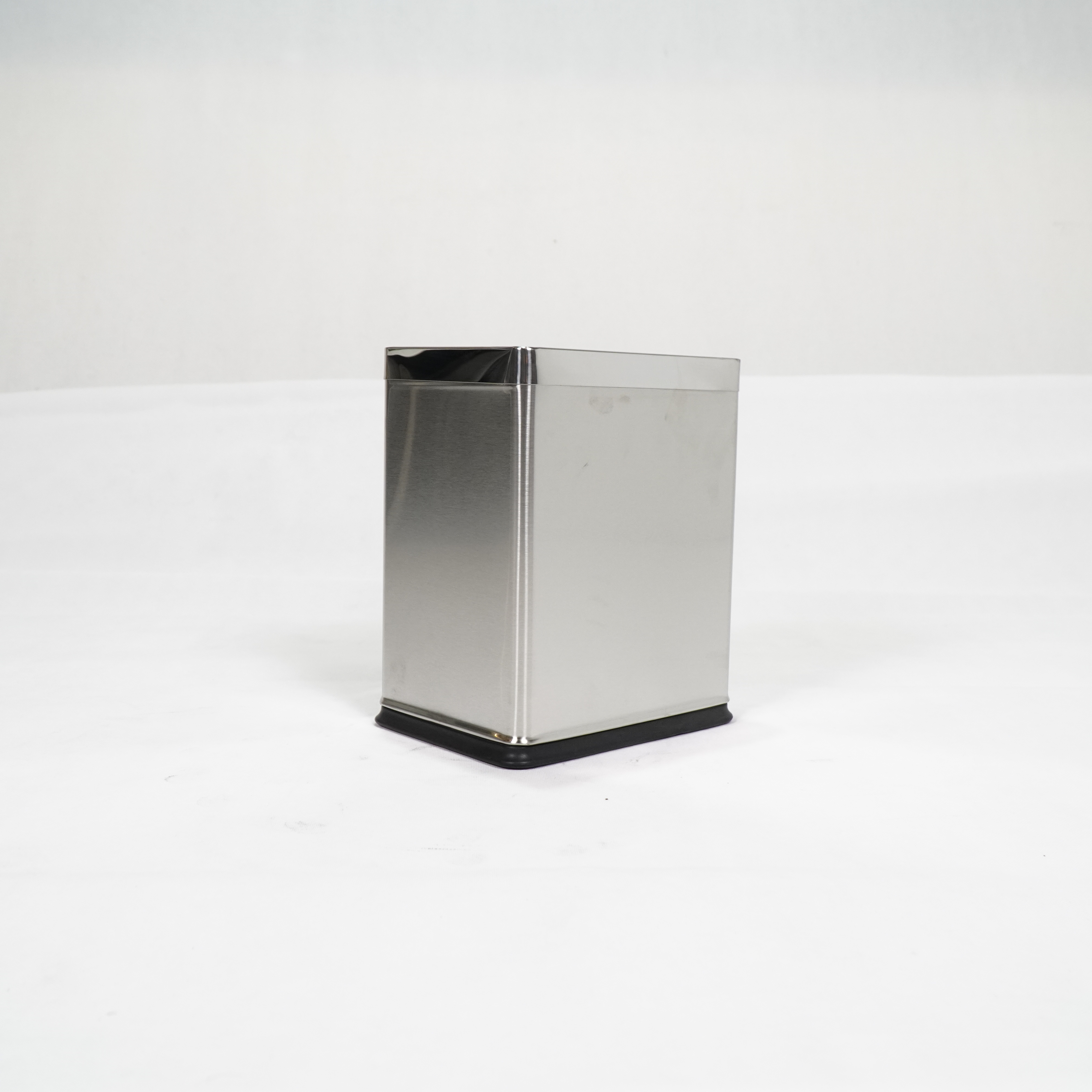 Thùng rác văn phòng, Hình vuông, 2 lớp không nắp, Mã GPX-45A, Thương hiệu Chinasouth, Dùng cho nhà hàng khách sạn
