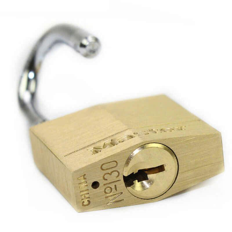 Khóa Thân Đồng Master Lock 130MCND, Khóa sử dụng để khóa vali, túi xách, khóa tủ cá nhân, cabinet.