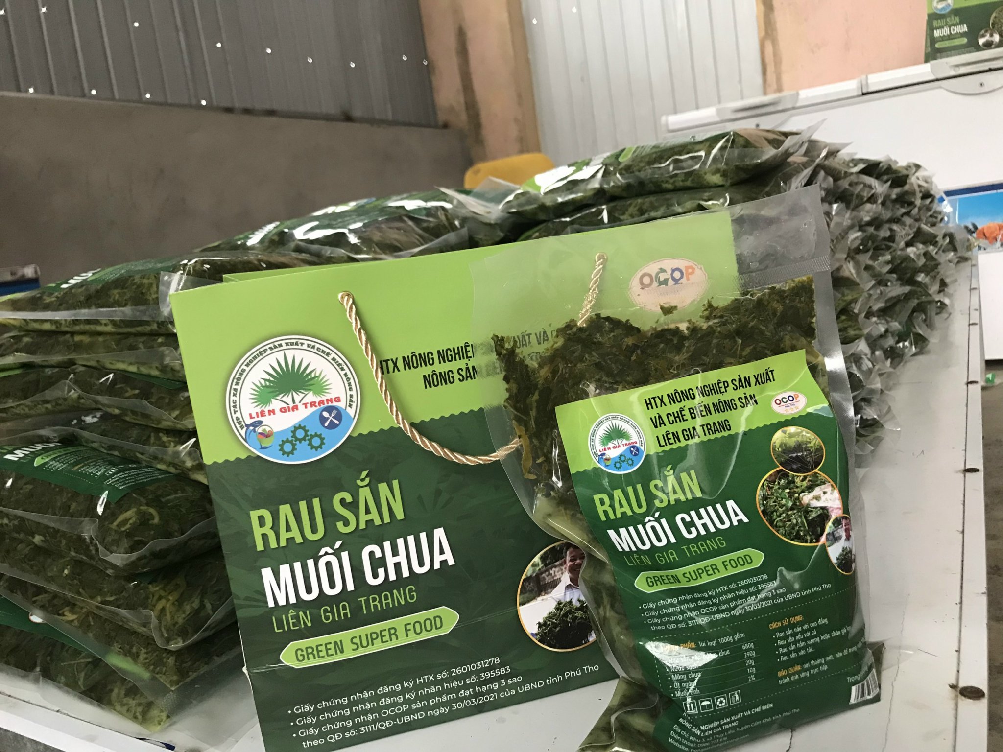 Combo 3 gói rau sắn loại 1kg chỉ với 114.000đ