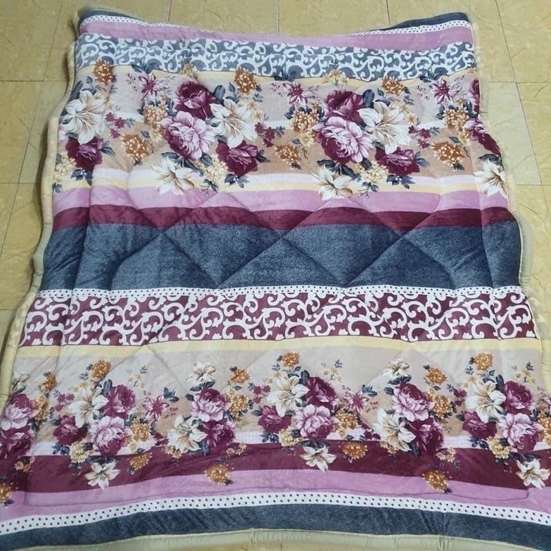 Chăn lông cừu mùa đông loại dày 3 lớp, mền lông cừu dày mềm mại nặng 2,5kg kích thước 1m8x2m