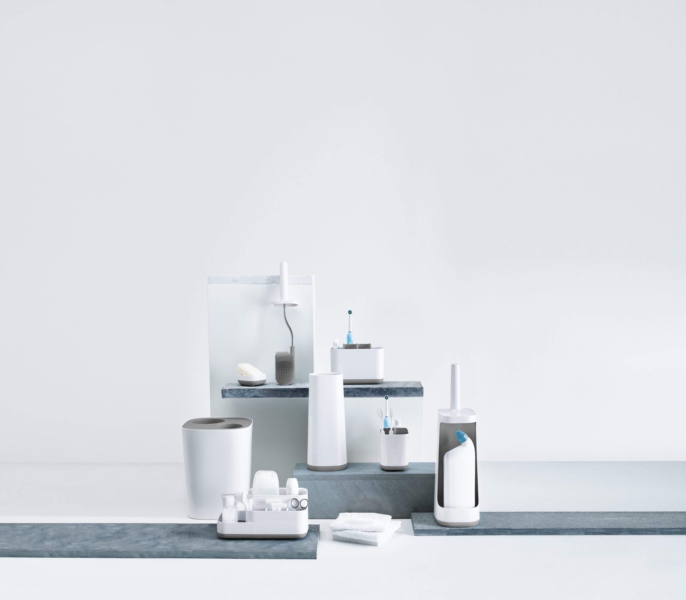 Joseph Joseph - Hộp đựng đồ nhà tắm cao cấp EasyStore Bathroom Storage Caddy Grey 705133