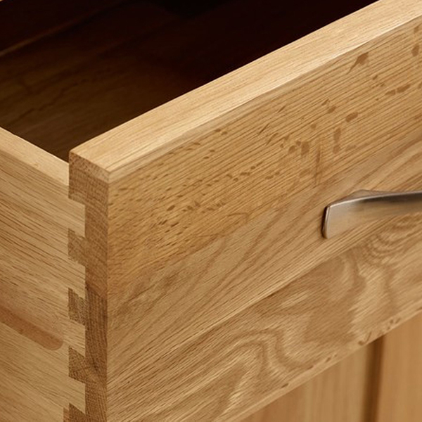 Tủ trưng bày Bevel 2 cánh kính gỗ sồi