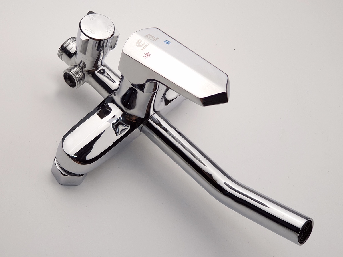 Cây sen nóng lạnh Đồng mạ Chrome Eurolife EL-S924