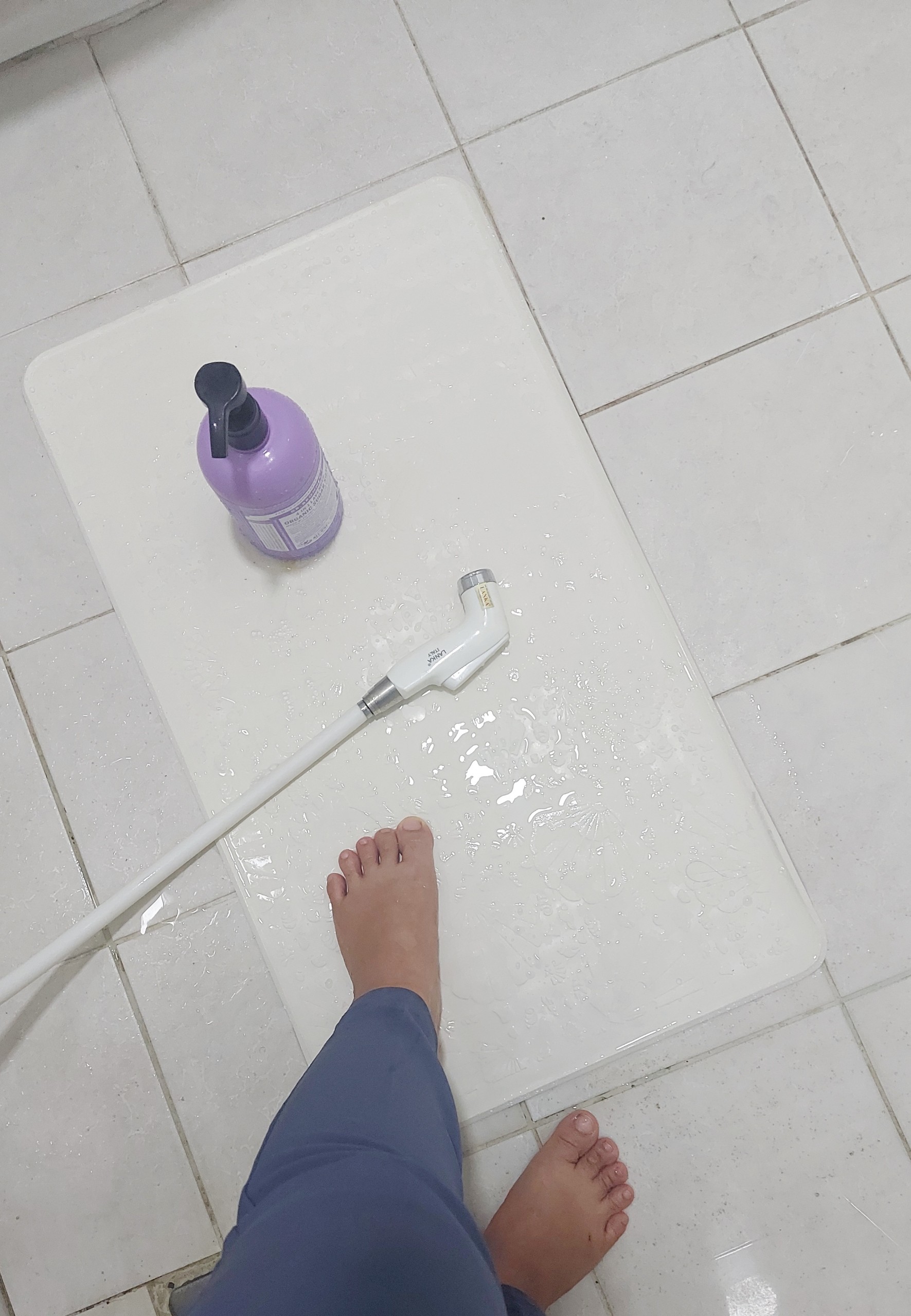 thảm chống trơn trượt nhà tắm họa tiết HouseMat H806