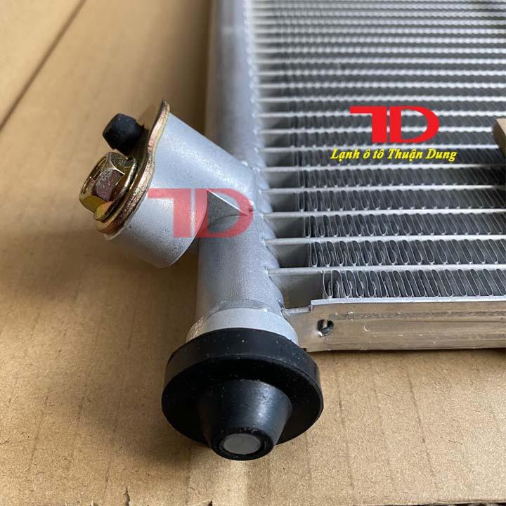 Dàn nóng HBS - JP110328 Xe tải Triton, két nước, tản nhiệt xe tải - Điện Lạnh Ô Tô Thuận Dung