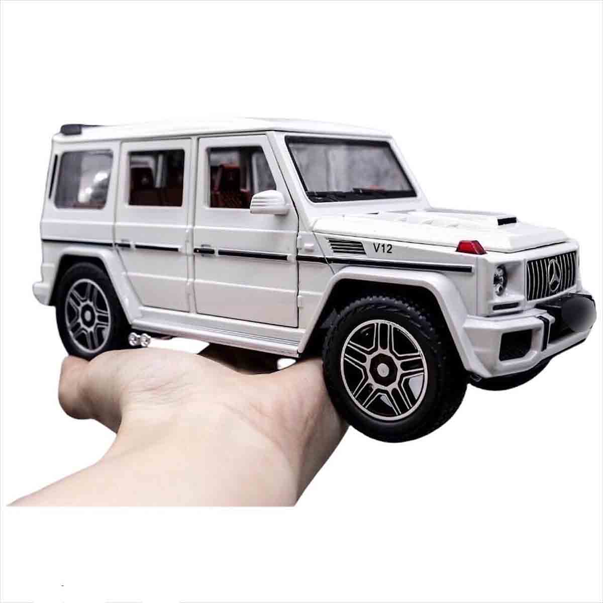 Mô hình xe Mercedes G63 AMG Kim loại sắt