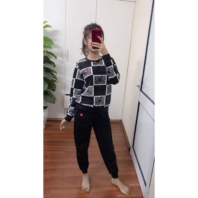 Bộ nỉ nữ kẻ ô / đen