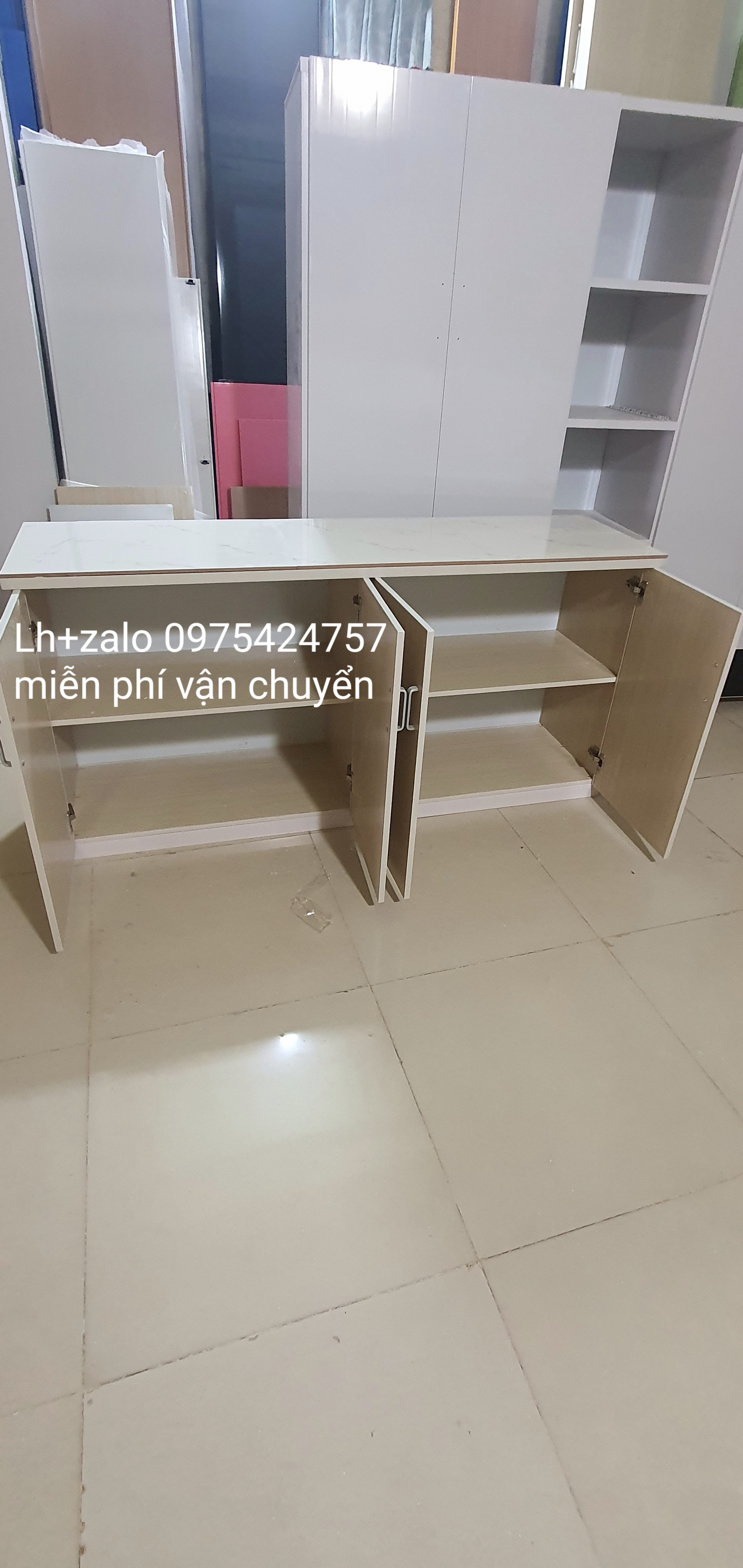 Tủ bếp mini mặt gạch