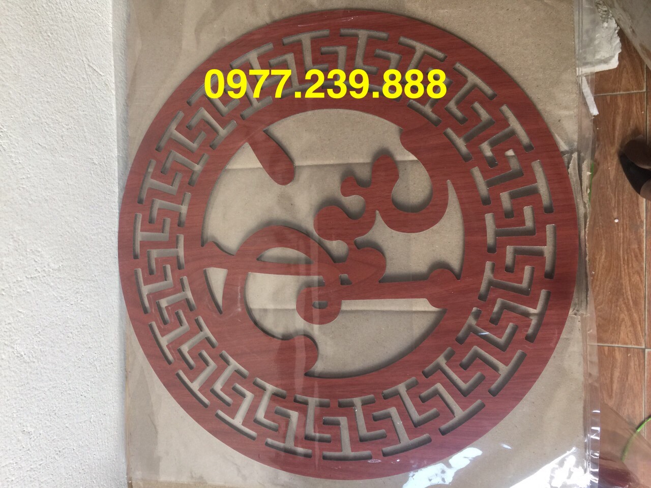 Chữ trang trí bàn thờ bằng alu