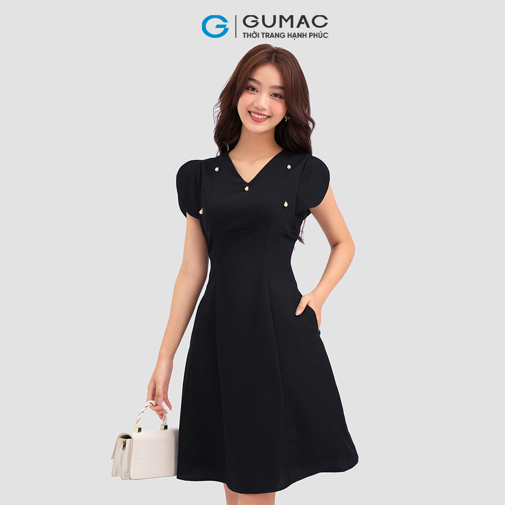 Đầm dáng xòe GUMAC DC12030 cổ V phối ngọc sang trọng
