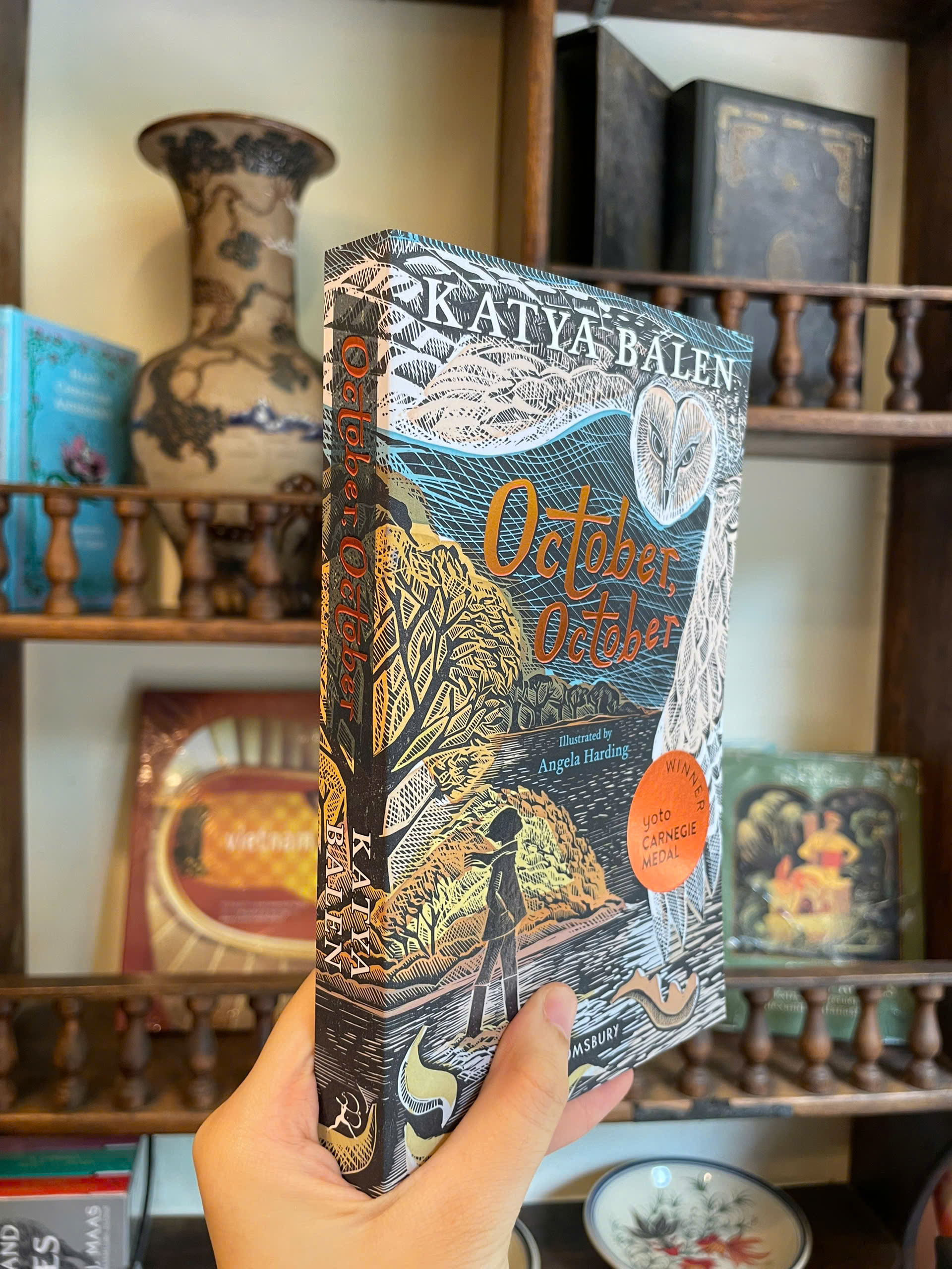 Sách - October, October by Katya Balen - Fiction/Novels book in English - Sách Ngoại Văn