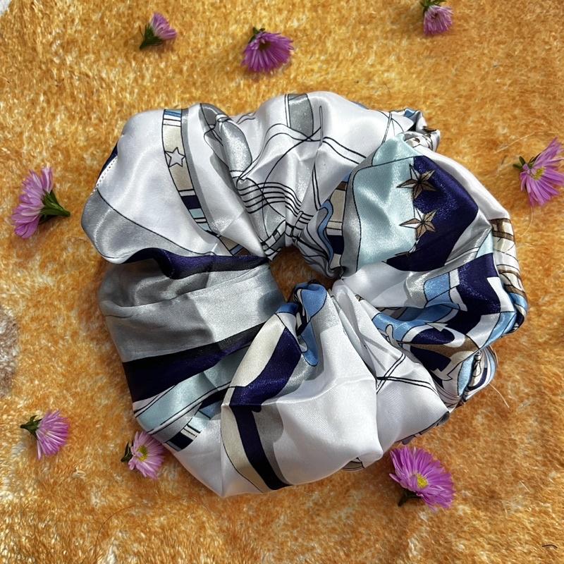 Cột tóc scrunchies vải lụa bảng to cute đa năng - Arora Boutique
