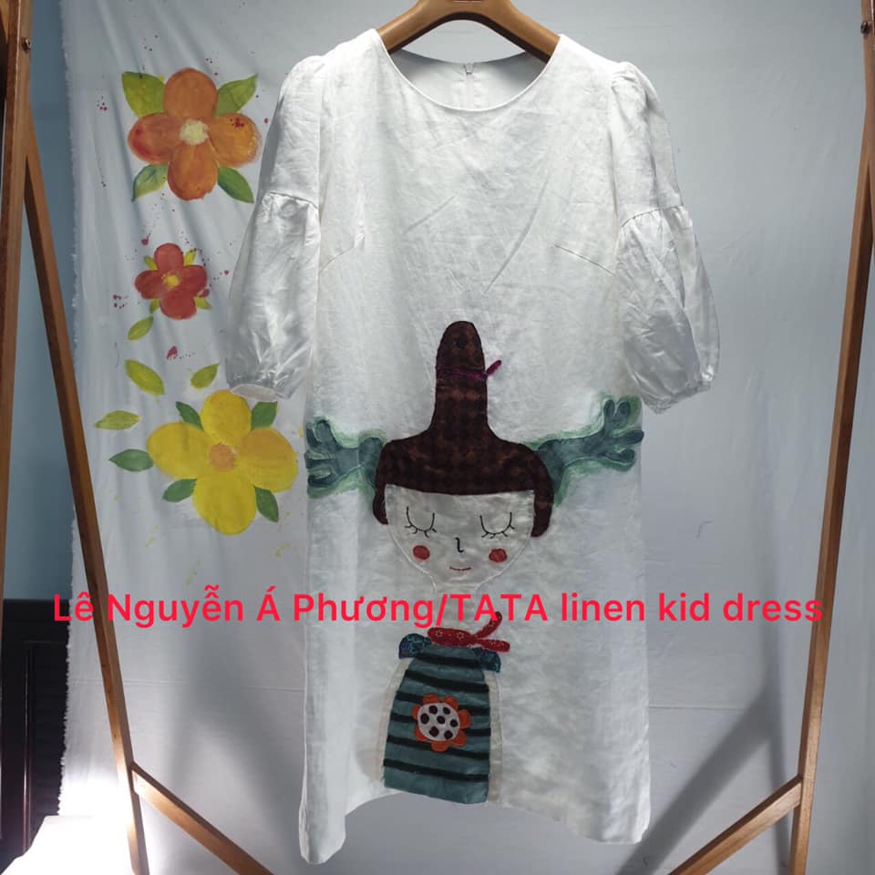 Váy cô gái sừng hươu