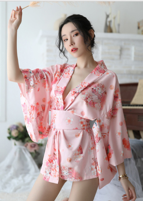 Đồ ngủ Kimono hồng hoa anh đào Nhật Bản